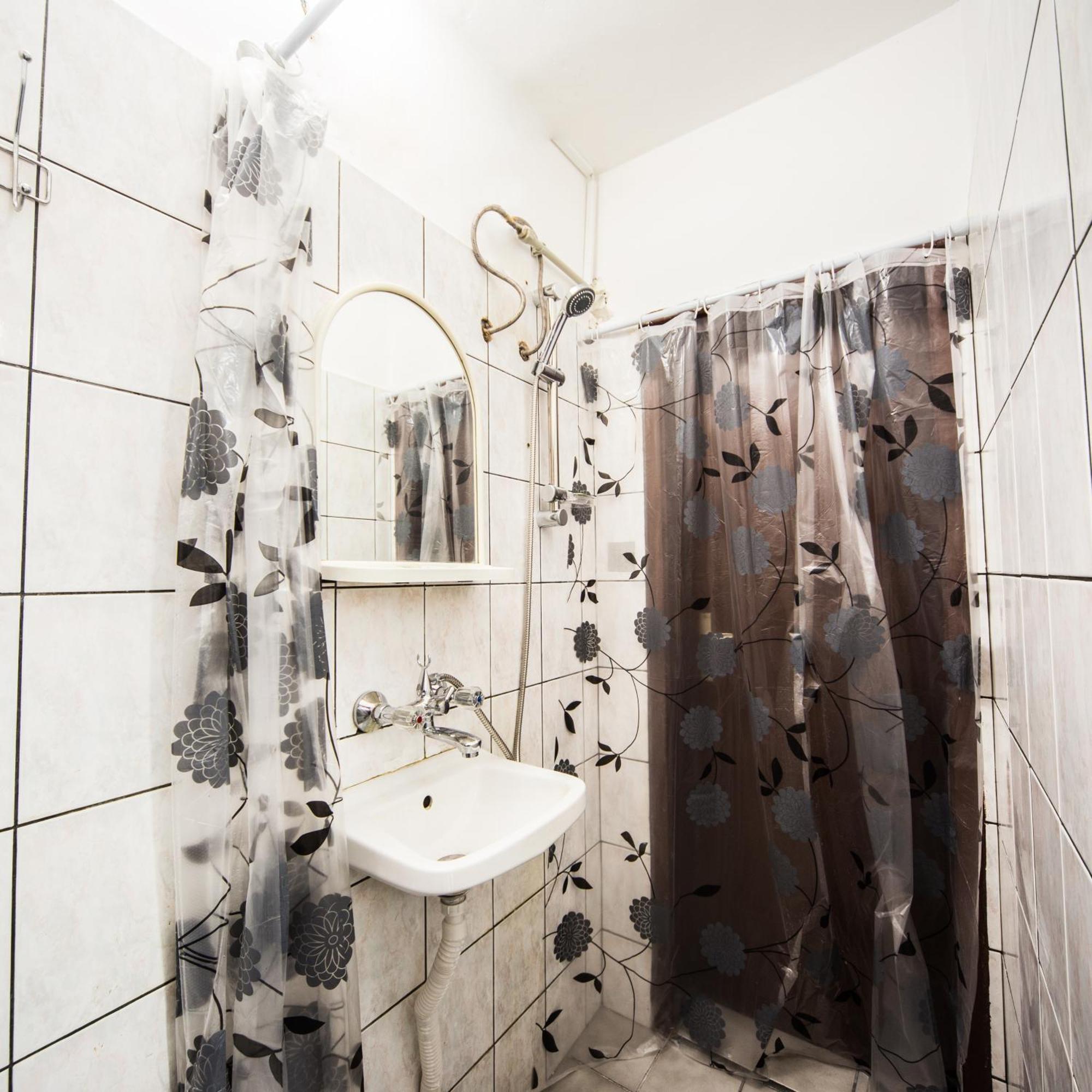 Center - Basic Flat - 10 Min To The Beach Burgas Exterior foto